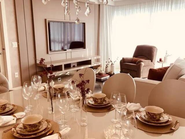 #AP 6761 - Apartamento para Venda em Balneário Camboriú - SC