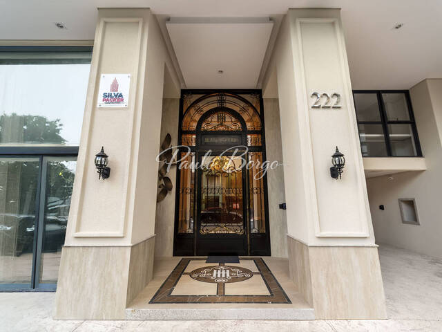 Apartamento para Venda em Balneário Camboriú - 2