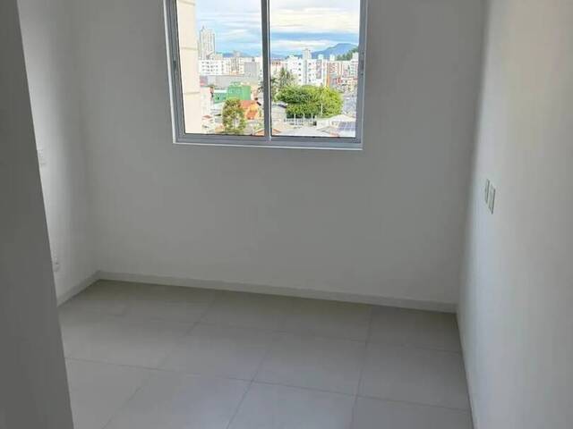 Apartamento para Venda em Balneário Camboriú - 4