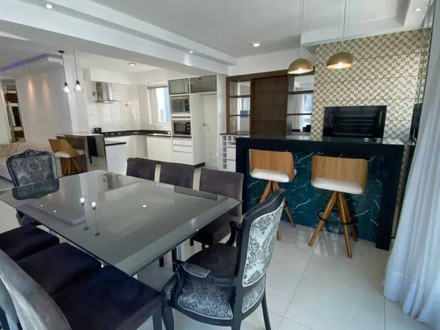 #AP 6733 - Apartamento para Venda em Balneário Camboriú - SC