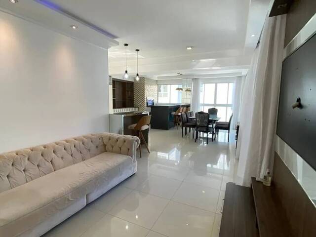 #AP 6733 - Apartamento para Venda em Balneário Camboriú - SC