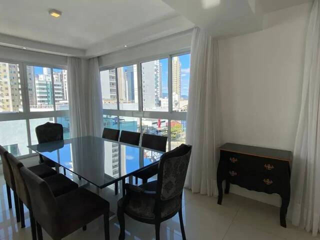 #AP 6733 - Apartamento para Venda em Balneário Camboriú - SC